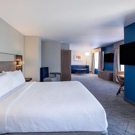 Holiday Inn Express Turlock By Ihg Экстерьер фото