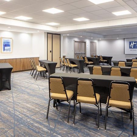 Holiday Inn Express Turlock By Ihg Экстерьер фото