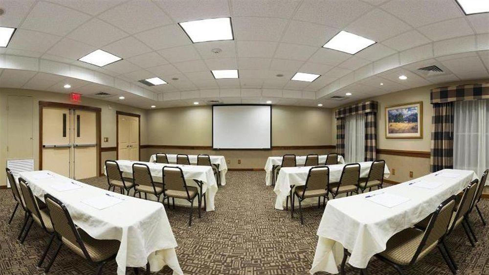 Holiday Inn Express Turlock By Ihg Экстерьер фото